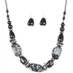 In Good Glazes Black Blockbuster Necklace